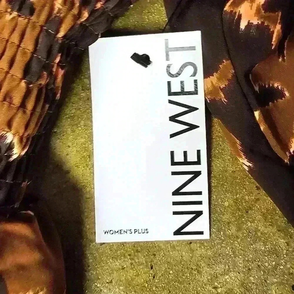 Nine West Smocked Floral Midi Dress Brown Lined Stretch 4 XL Long Sleeve - Picture 3 of 9